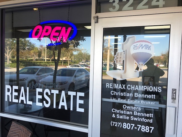 RE/MAX CHAMPIONS | 3226 Little Rd, Trinity, FL 34655, USA | Phone: (727) 807-7887