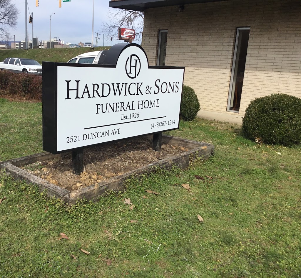 Hardwick & Sons Funeral Home | 2521 Duncan Ave, Chattanooga, TN 37404, USA | Phone: (423) 267-1244