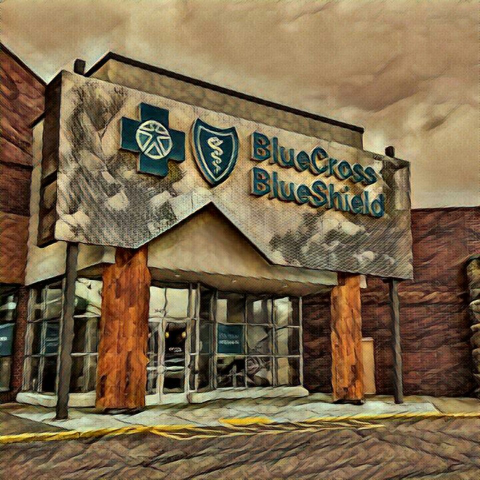 Blue Cross and Blue Shield Retail Center - Roseville | 1647B County Road B2 W, Roseville, MN 55113, USA | Phone: (651) 726-1100