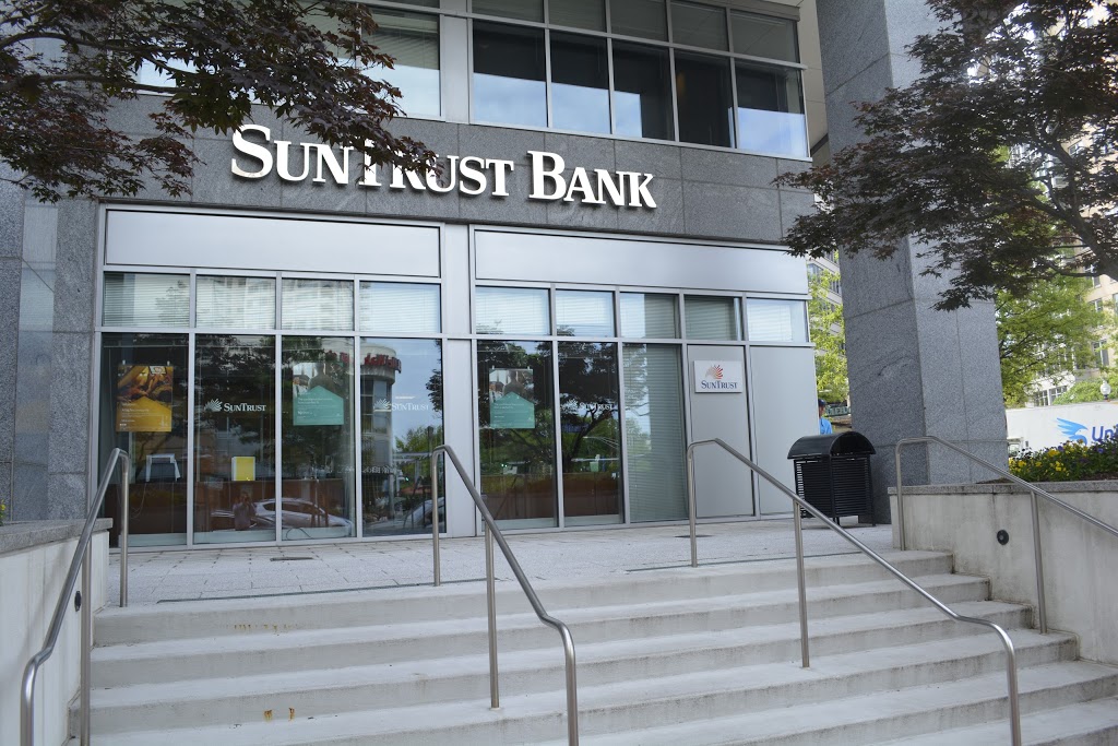 SunTrust | 4455 Willard Ave, Chevy Chase, MD 20815, USA | Phone: (240) 541-4632