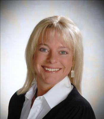 Christi Johnson: Allstate Insurance | 810 N S Oak St, Durand, MI 48429, USA | Phone: (989) 288-2200