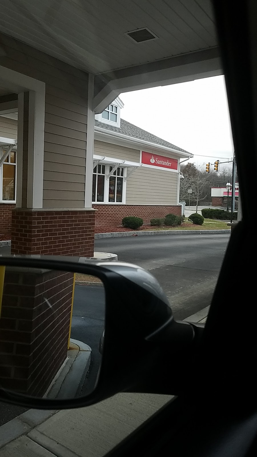 Santander Bank | 182A Cambridge St, Burlington, MA 01803, USA | Phone: (781) 685-3201