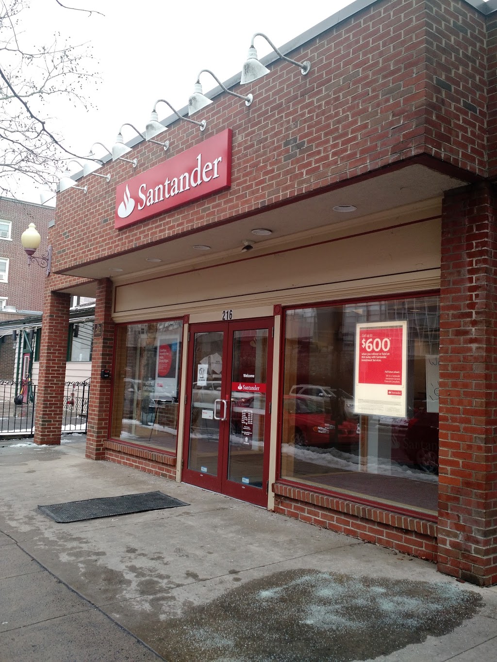 Santander Bank | 216 W College Ave, State College, PA 16801, USA | Phone: (814) 861-9361