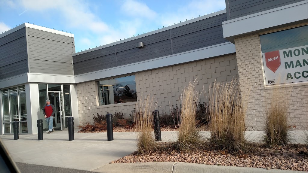 MidCountry Bank | 1113 W St Germain St, St Cloud, MN 56301, USA | Phone: (320) 529-8878