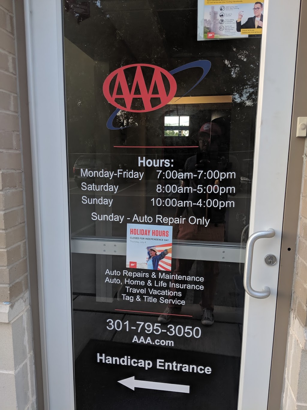 AAA Gaithersburg Car Care Insurance Travel Center | 16045 Shady Grove Rd, Rockville, MD 20877, USA | Phone: (301) 795-3050