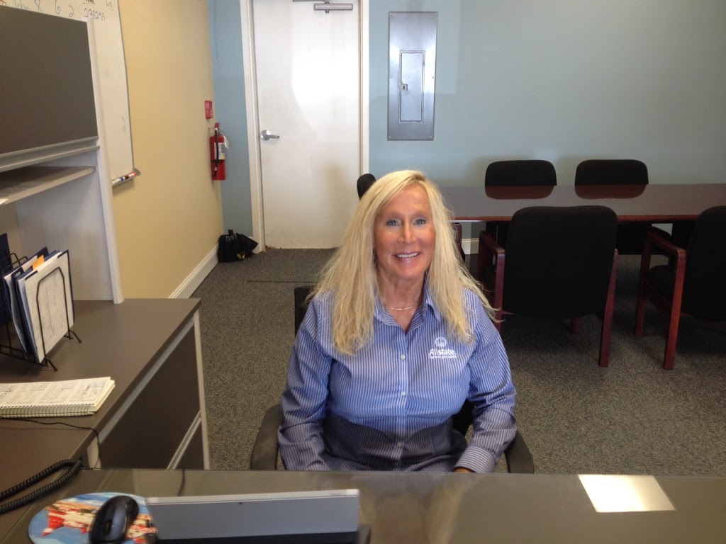 Dianne Michael: Allstate Insurance | 11377 Montgomery Rd, Cincinnati, OH 45249, USA | Phone: (513) 322-4300