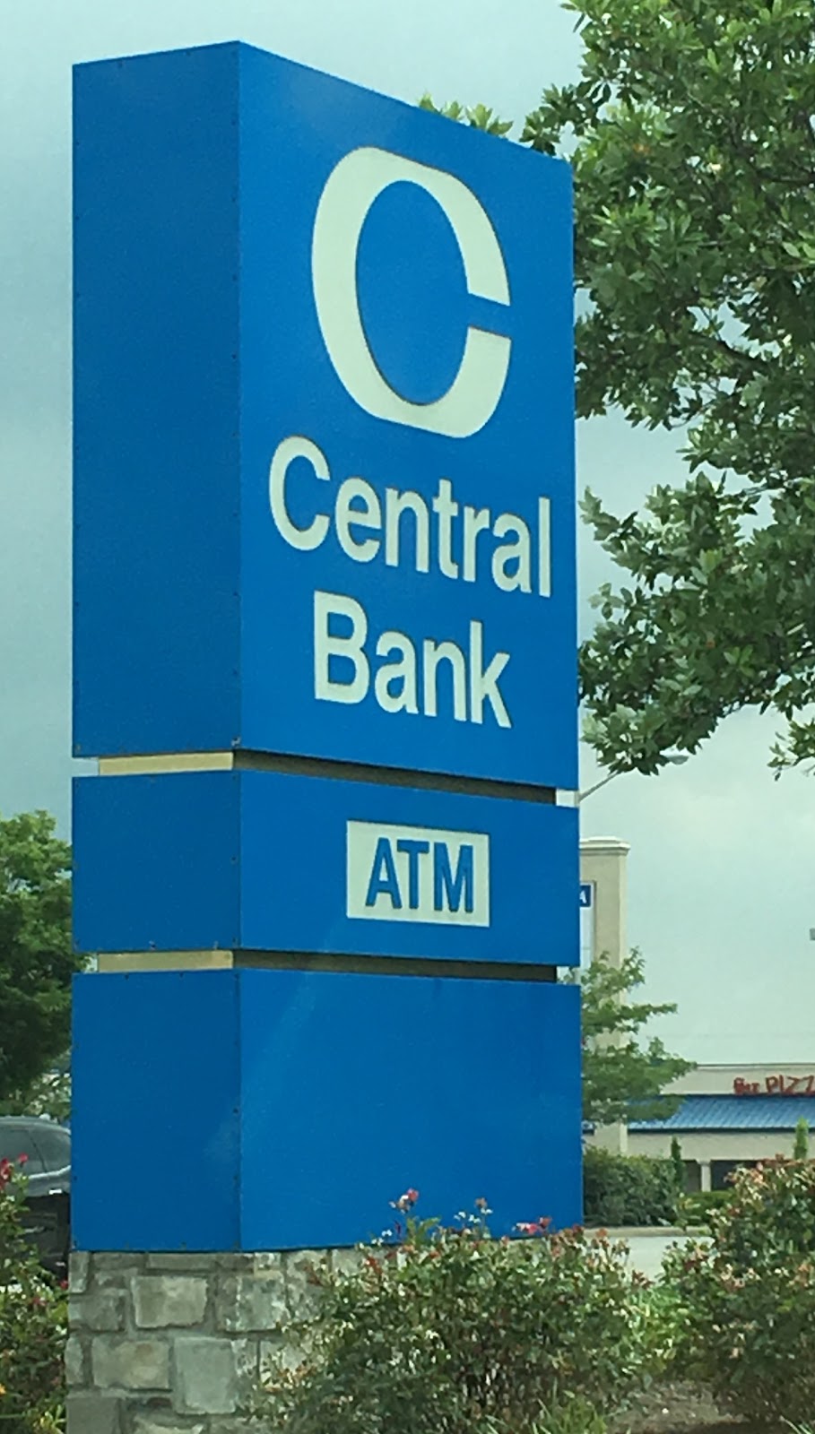 Central Bank & Trust Co | 100 E Reynolds Rd, Lexington, KY 40517, USA | Phone: (859) 253-6070