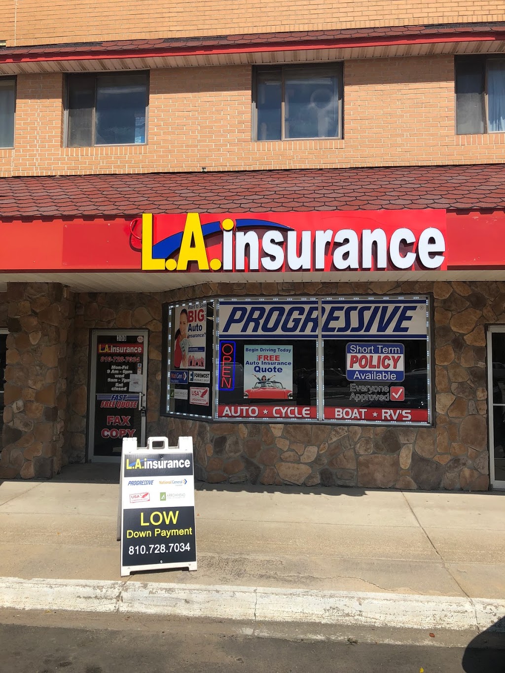 LA Insurance | 300 W Genesee St, Lapeer, MI 48446, USA | Phone: (810) 728-7034