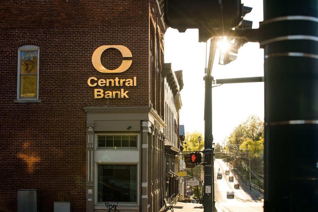 Central Bank & Trust Co | 100 W Main St, Georgetown, KY 40324, USA | Phone: (502) 570-2265