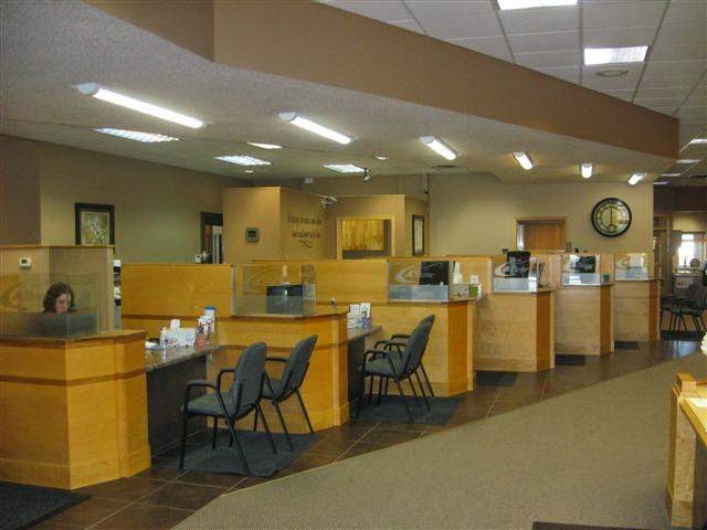 First International Bank & Trust | 111 4th St NE, Staples, MN 56479, USA | Phone: (218) 894-1522