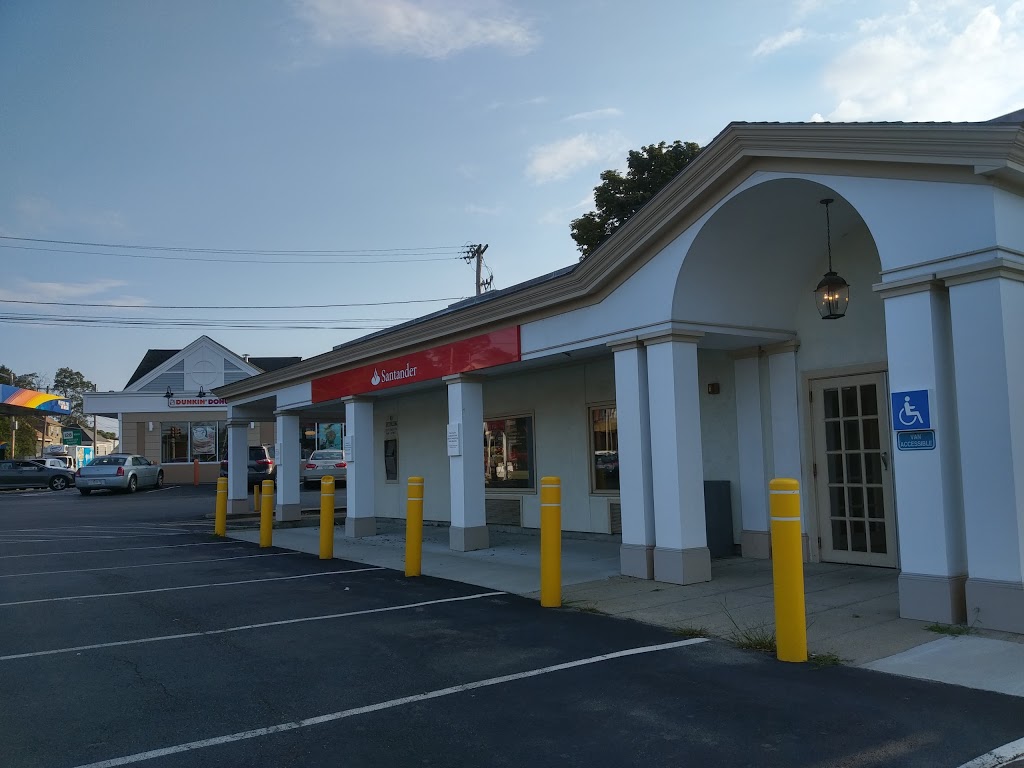 Santander Bank | 587 Cabot St, Beverly, MA 01915, USA | Phone: (978) 927-1300