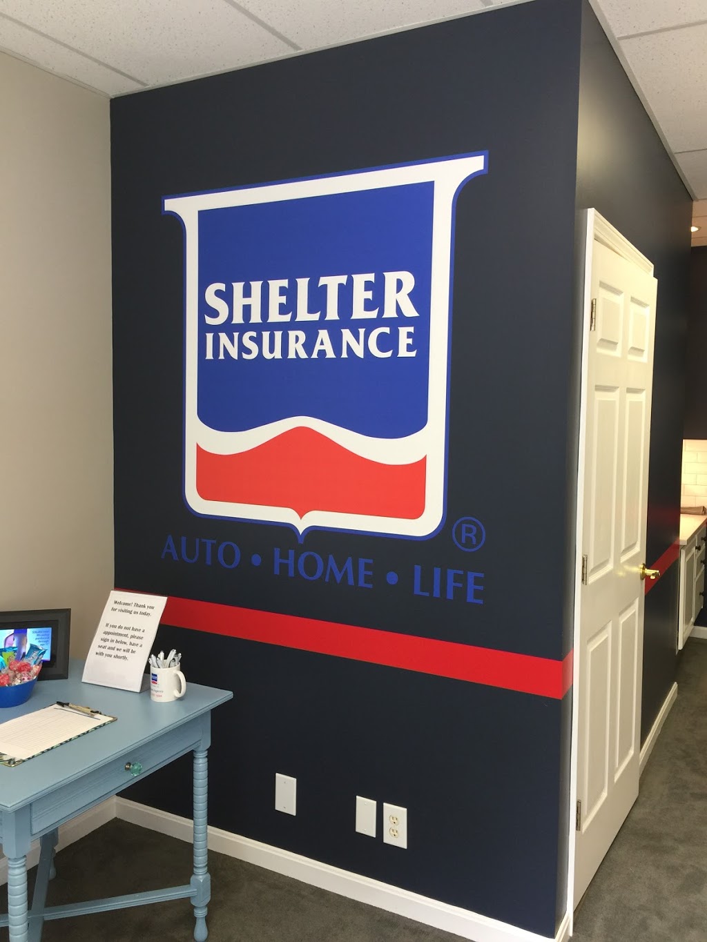 Shelter Insurance - Larissa Spears | 4165 Westport Rd Ste 201, Louisville, KY 40207, USA | Phone: (502) 897-1684