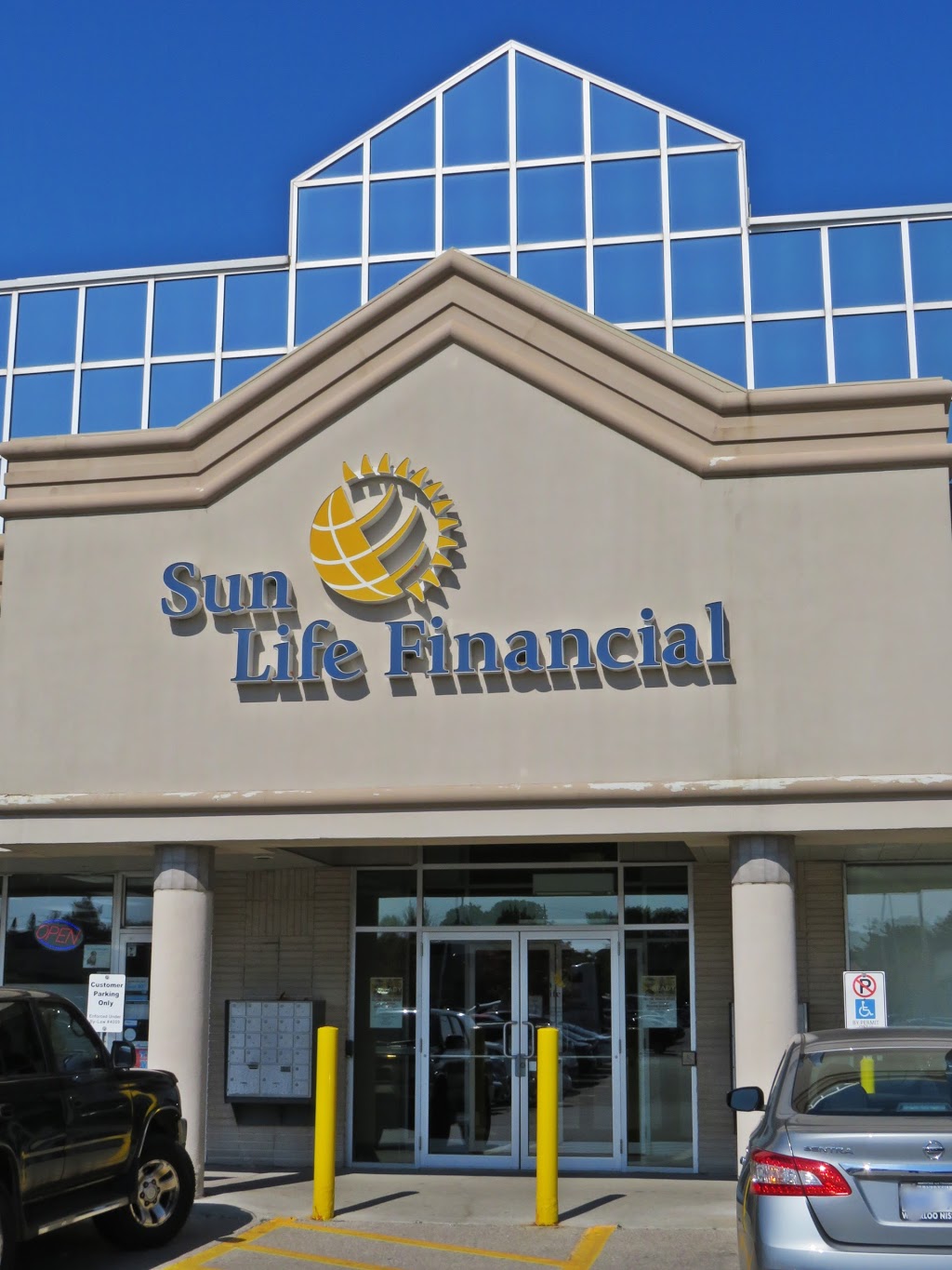 Sun Life Financial Waterloo | 94 Bridgeport Rd E, 2nd Floor, Waterloo, ON N2J 2J9, Canada | Phone: (519) 885-4000