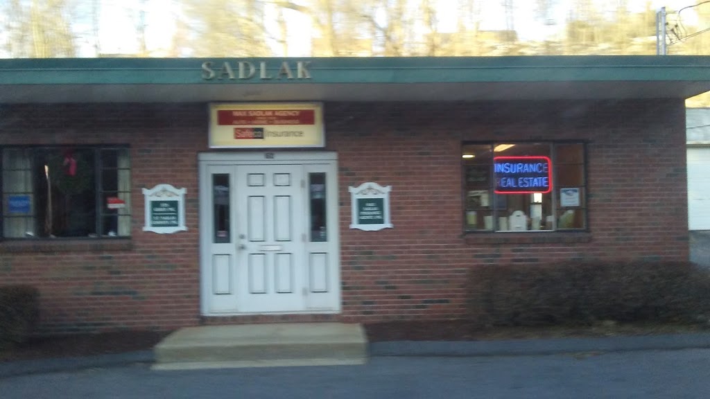 Max Sadlak Agency | 160 W Main St, Vernon, CT 06066, USA | Phone: (860) 875-2259