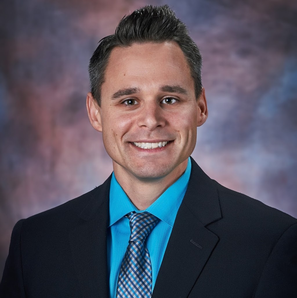 Alex Modlin - Clemon Maki Insurance | 220 1st Ave W, Newton, IA 50208, USA | Phone: (641) 792-5040