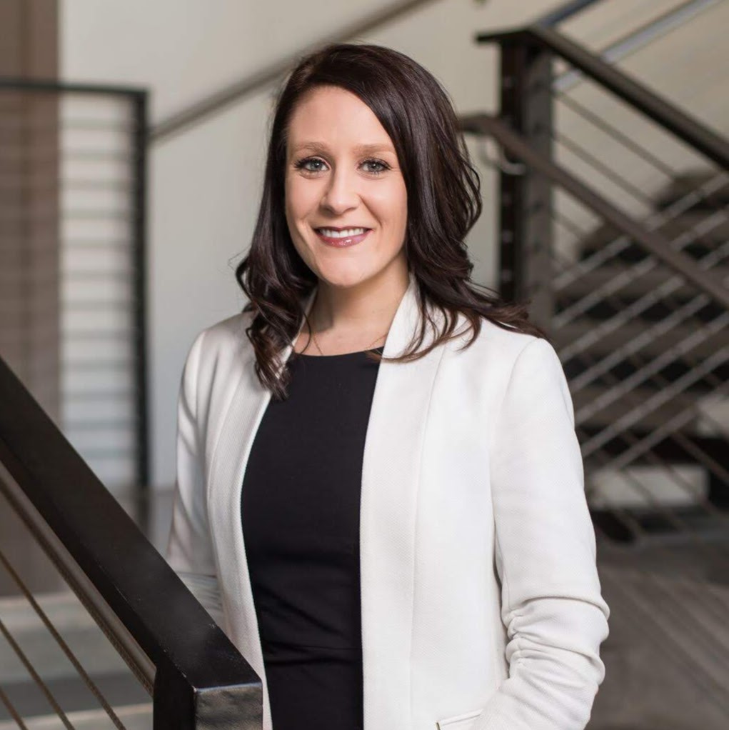 Katie Thompson at WFG National Title | 5101 NE 82nd Ave Suite 102, Vancouver, WA 98662, USA | Phone: (503) 908-3291
