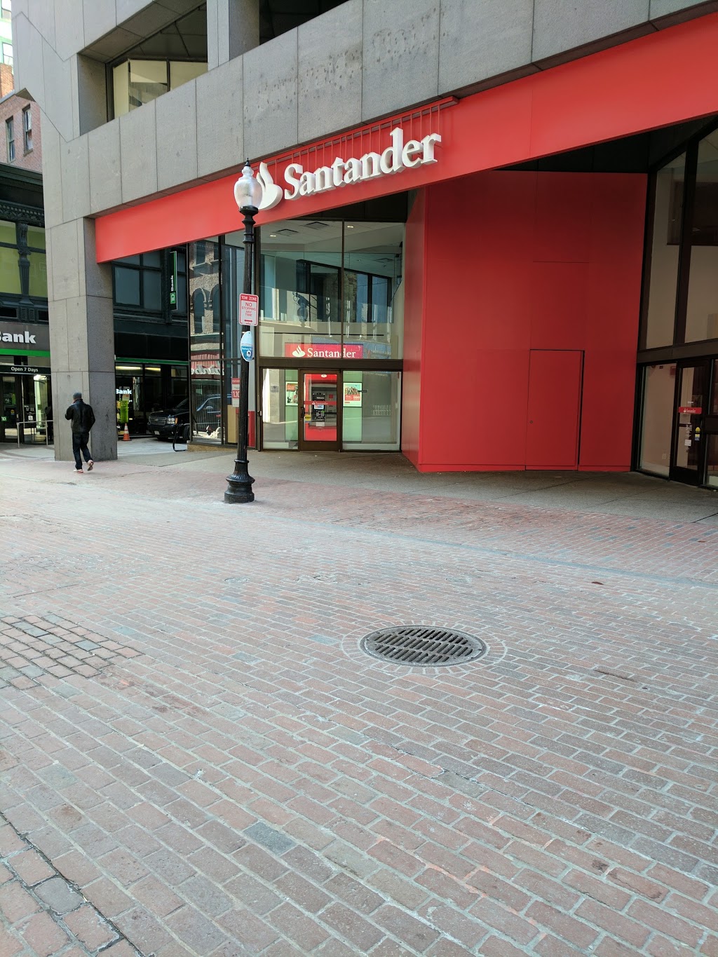 Santander Bank | 30 Winter Pl, Boston, MA 02108, USA | Phone: (617) 338-0804