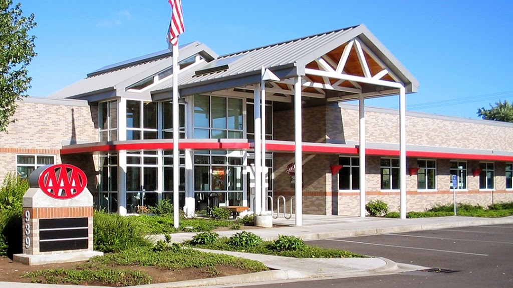 AAA Springfield - Gateway Service Center | 939 Harlow Rd #100, Springfield, OR 97477, USA | Phone: (541) 741-8200