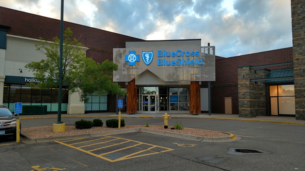 Blue Cross and Blue Shield Retail Center - Roseville | 1647B County Road B2 W, Roseville, MN 55113, USA | Phone: (651) 726-1100