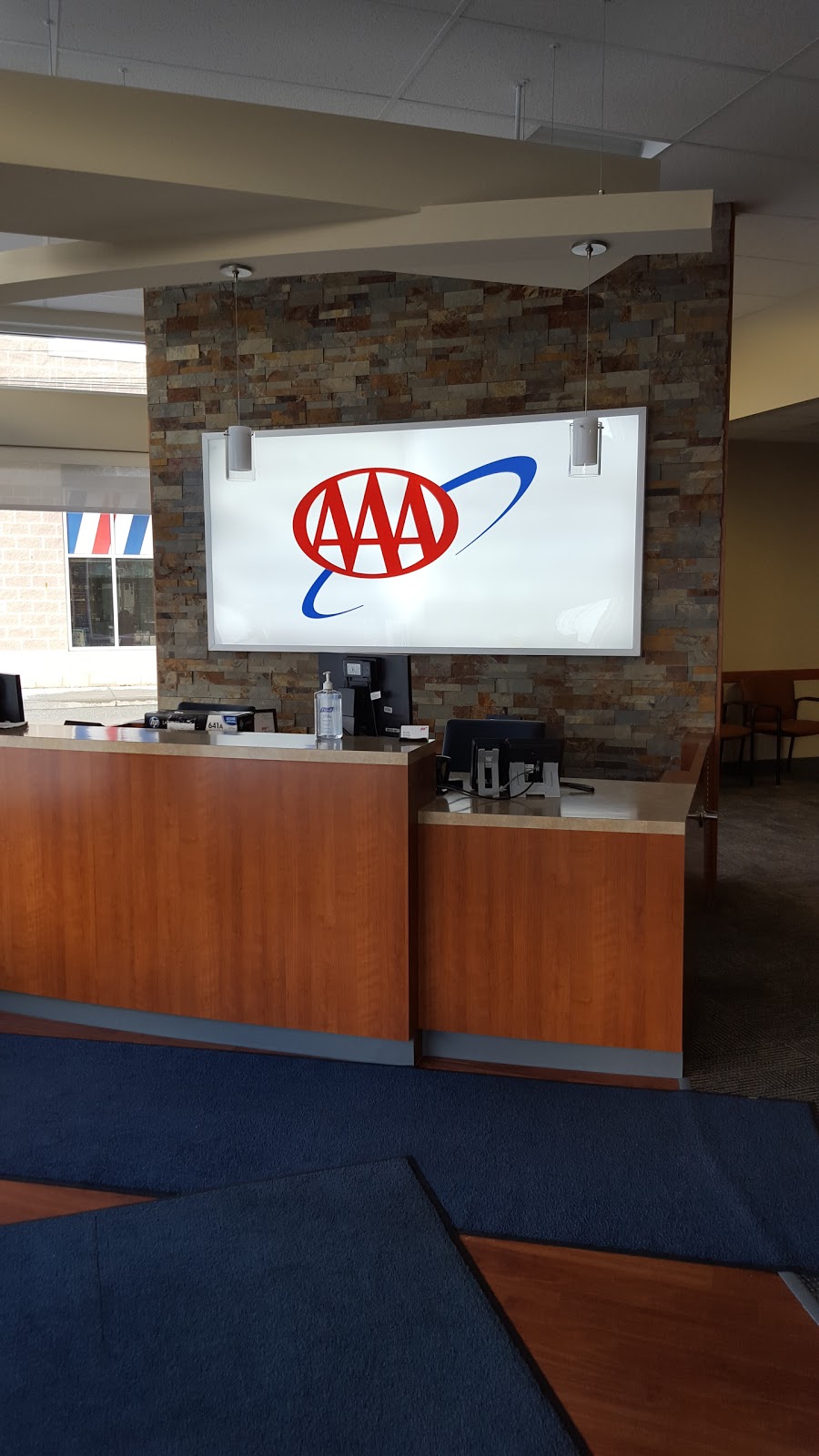 AAA East Central | 35676 Detroit Rd, Avon, OH 44011, USA | Phone: (440) 695-1795