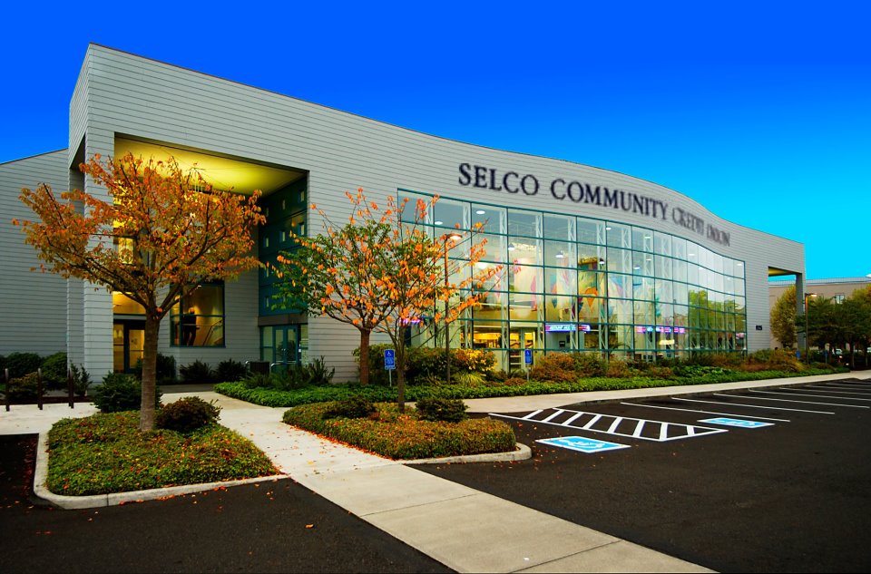 SELCO Community Credit Union | 925 Harlow Rd, Springfield, OR 97477, USA | Phone: (800) 445-4483