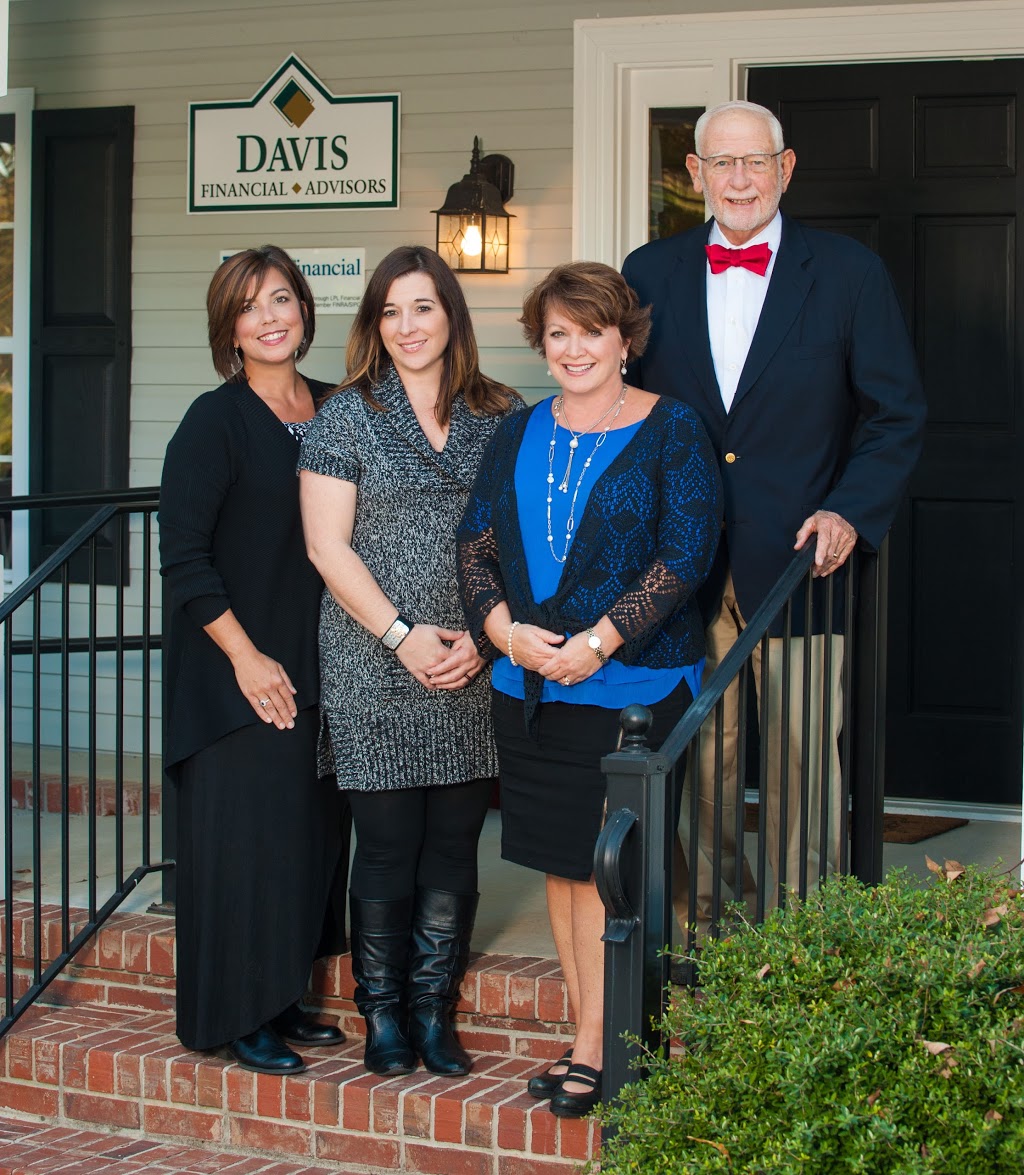 Davis Financial Advisors Inc | 7374 Applegate Ln #5200, Chattanooga, TN 37421, USA | Phone: (423) 756-4993