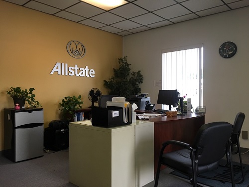 Robert Stennett: Allstate Insurance | 4341 US-60, Huntington, WV 25705, USA | Phone: (304) 736-1040