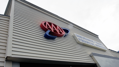 AAA Waterbury | 835 Wolcott St, Waterbury, CT 06705, USA | Phone: (203) 721-8284