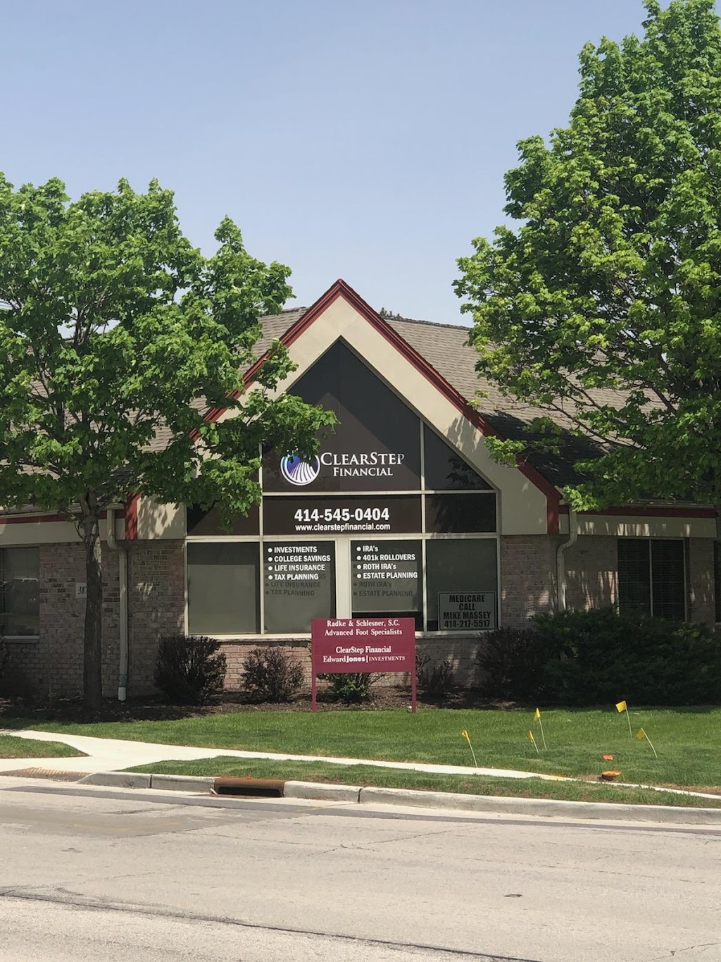 ClearStep Financial | 3870 S 108th St, Greenfield, WI 53228, USA | Phone: (414) 545-0404