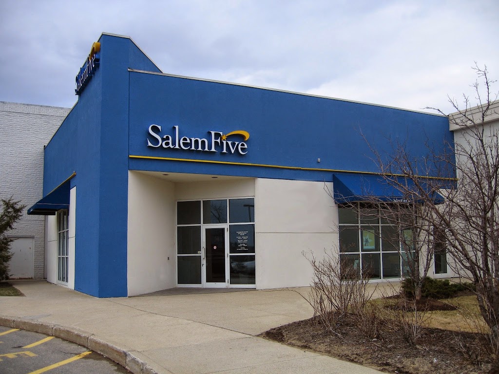 Salem Five Bank | 210 Andover St, Peabody, MA 01960, USA | Phone: (978) 531-4157