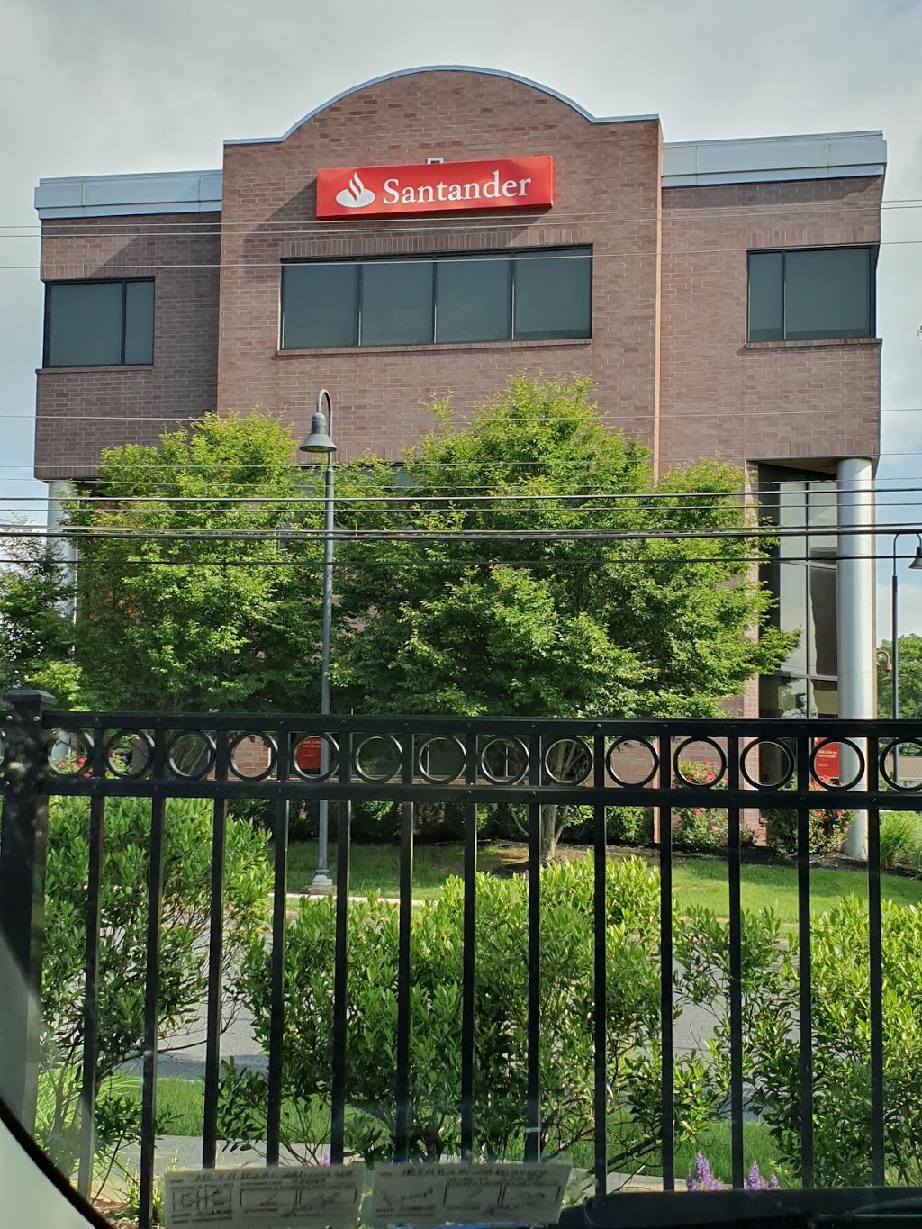 Santander Bank | 924 Eaton Ave, Bethlehem, PA 18018, USA | Phone: (610) 861-1017