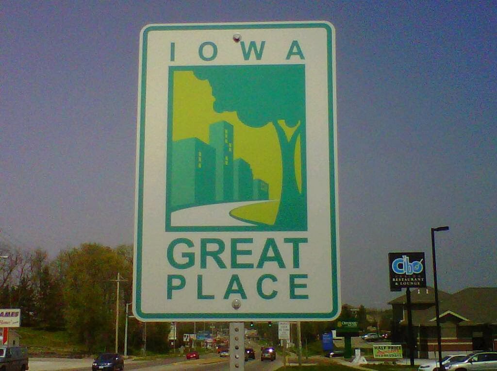 Farm Bureau Financial Services - Chris J. Oberbroeckling & Randy | 808 6th St #3, Marion, IA 52302, USA | Phone: (319) 377-3276