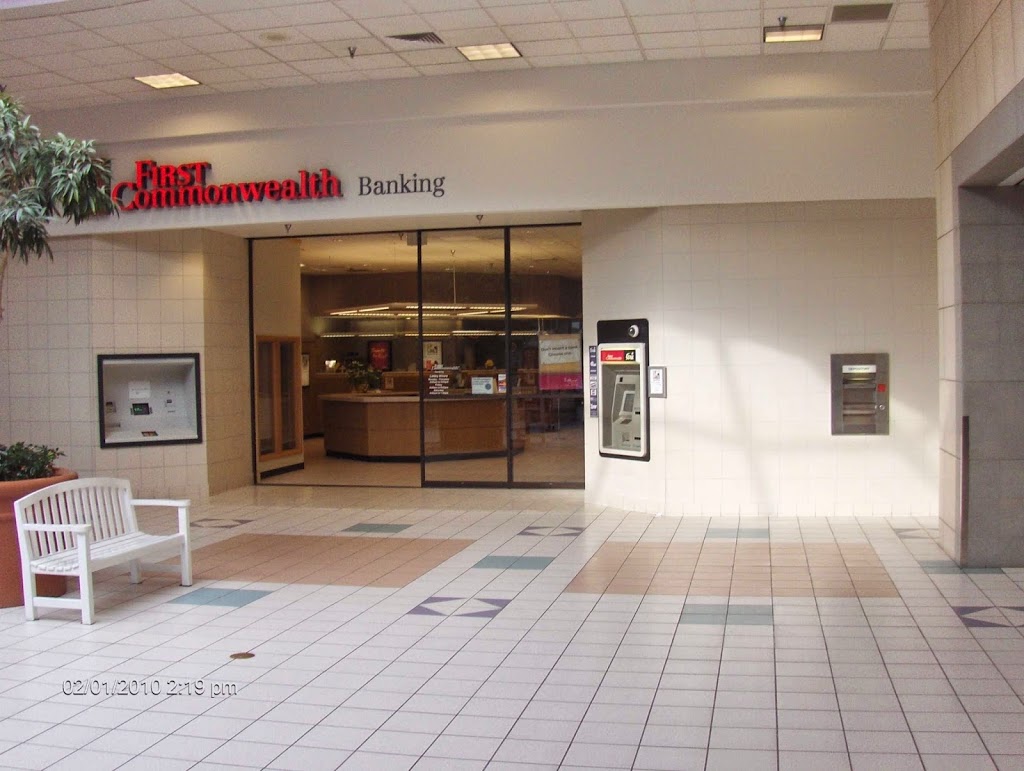 First Commonwealth Bank | 5580 Goods Ln, Altoona, PA 16602, USA | Phone: (814) 944-4644