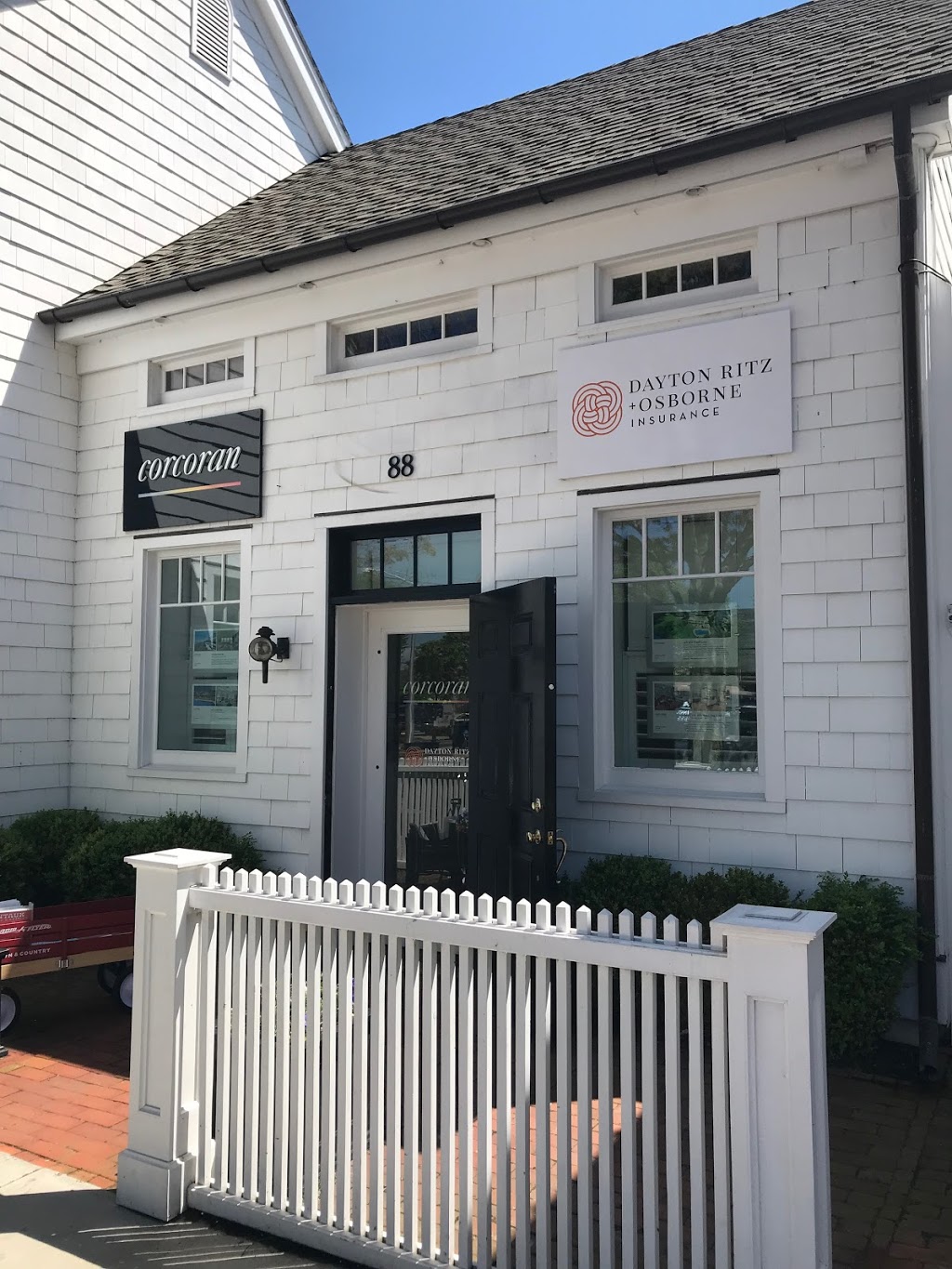 Cunningham Insurance | 88 Main St, Southampton, NY 11968, USA | Phone: (631) 283-2220