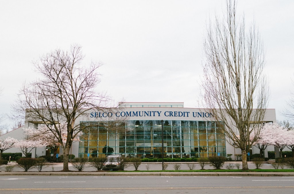 SELCO Community Credit Union | 925 Harlow Rd, Springfield, OR 97477, USA | Phone: (800) 445-4483