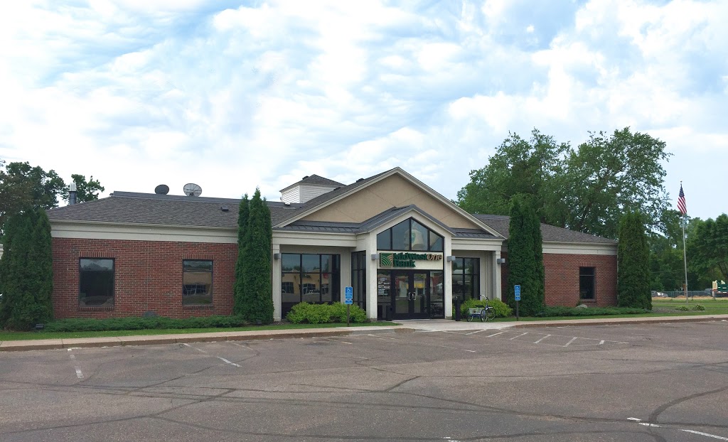 MidWestOne Bank | 11151 Lake Blvd, Chisago City, MN 55013, USA | Phone: (651) 257-6561