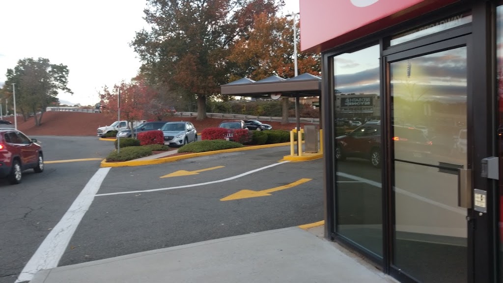 Santander Bank ATM | 323 Broadway, Saugus, MA 01906, USA | Phone: (781) 231-0008