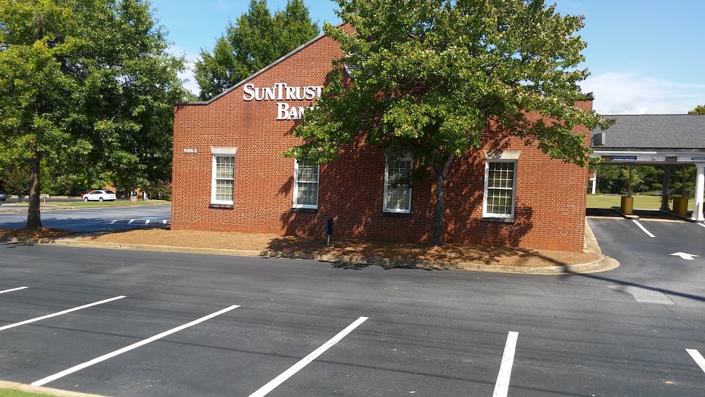 SunTrust | 9863 GA-92, Woodstock, GA 30188, USA | Phone: (678) 932-4947