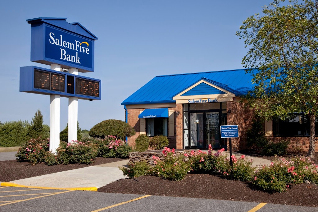 Salem Five Bank | 160 Endicott St, Danvers, MA 01923, USA | Phone: (978) 774-2137