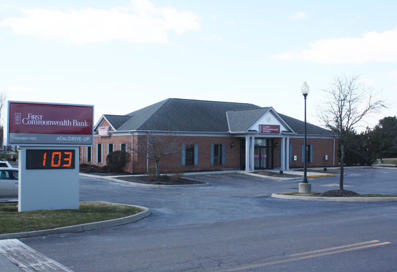 First Commonwealth Bank | 75 S Miller Dr, Sunbury, OH 43074, USA | Phone: (740) 548-3360