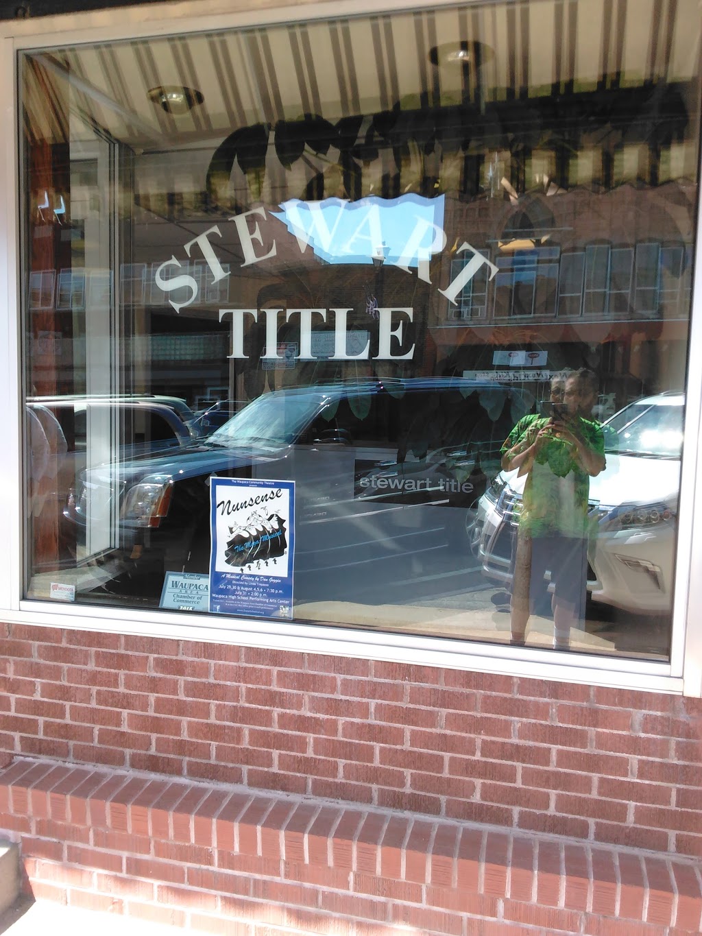 Stewart Title Company | 121 N Main St, Waupaca, WI 54981, USA | Phone: (715) 256-9975